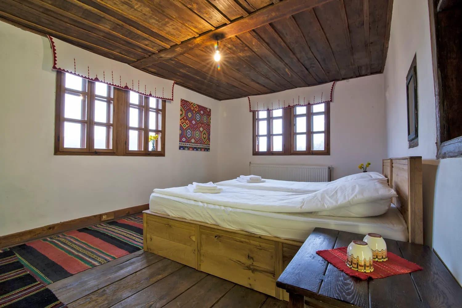 فيلا Authentic House With Stunning Mountain View - Karashka أبريلتسي المظهر الخارجي الصورة