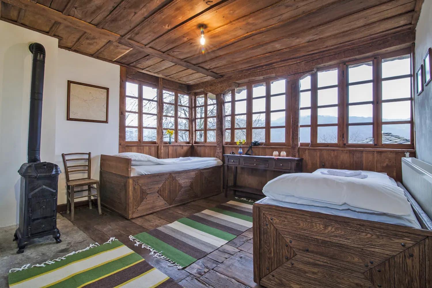 فيلا Authentic House With Stunning Mountain View - Karashka أبريلتسي المظهر الخارجي الصورة